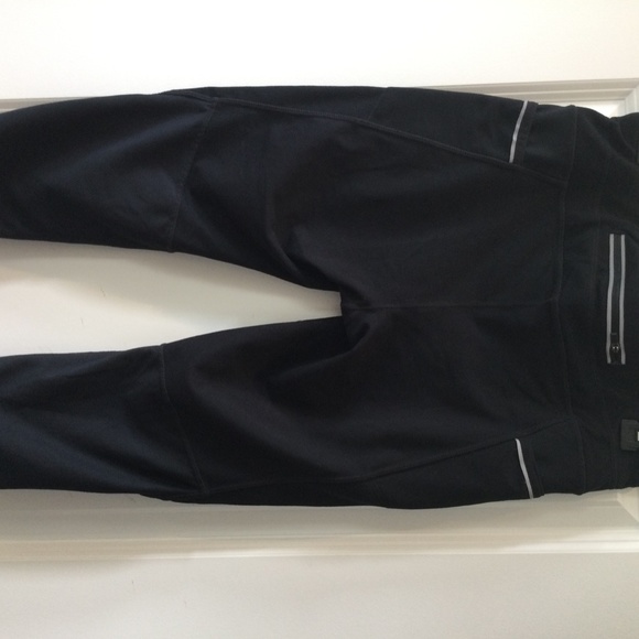 Athleta Be Free Knicker Size Med Tall - Picture 4 of 5